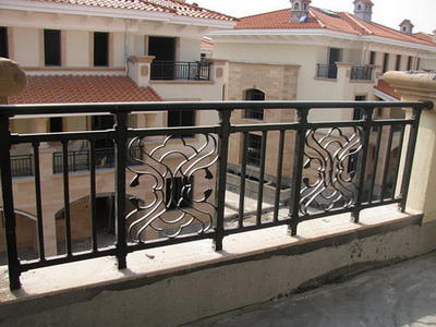 河村新型铝艺阳台护栏